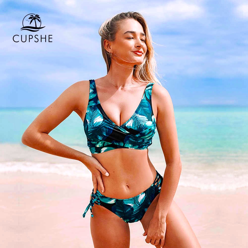 🌴Cupshe “Monstera twist up lace” bikini🌴